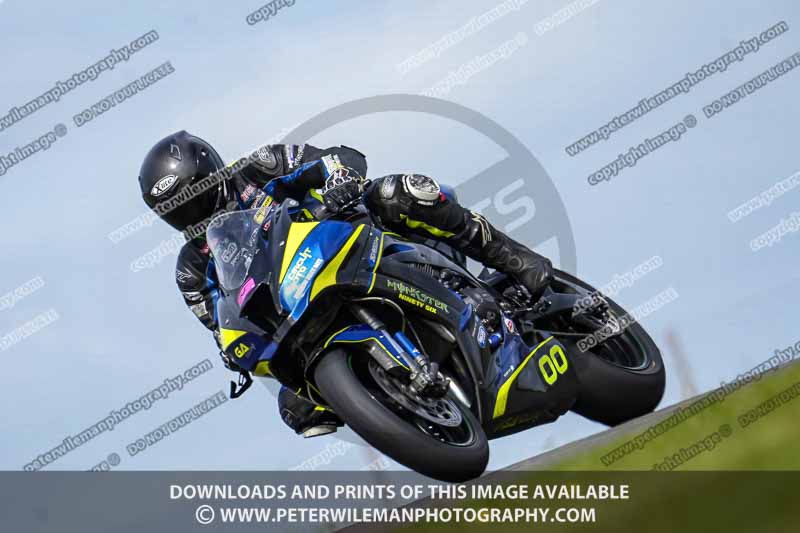 anglesey no limits trackday;anglesey photographs;anglesey trackday photographs;enduro digital images;event digital images;eventdigitalimages;no limits trackdays;peter wileman photography;racing digital images;trac mon;trackday digital images;trackday photos;ty croes
